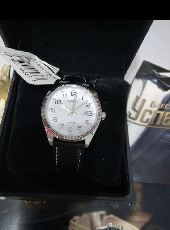 Продам часы наручные Casio