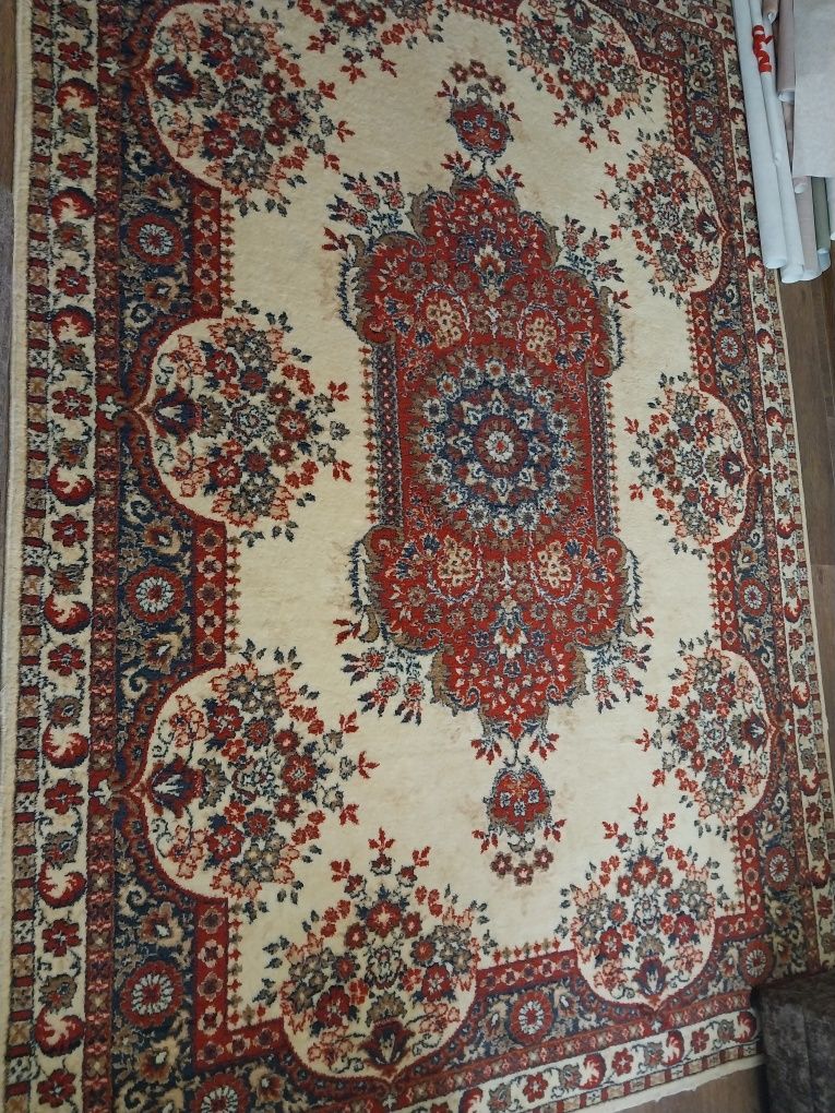 Продам ковер 2×3