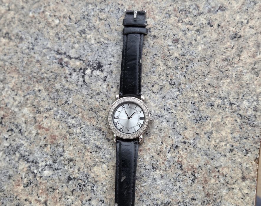 Ceas damă L'Oréal Paris  cu cristale