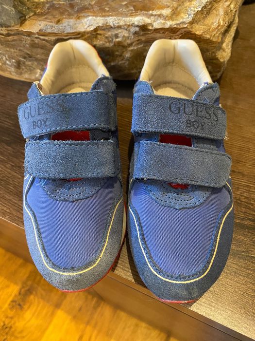Детски пролетно-есенни обувки Guess