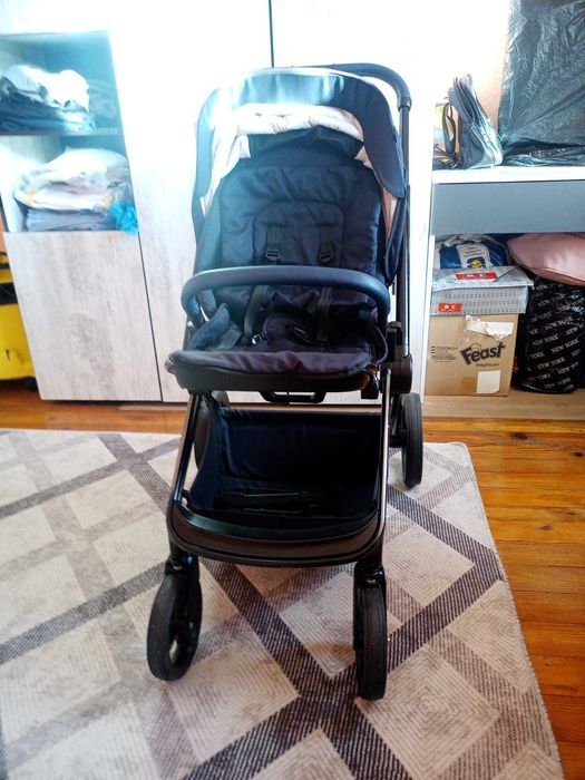 Продавам количка 2 в 1.