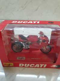 Метално Моторче Ducati 999s 1:32 Maisto чисто ново