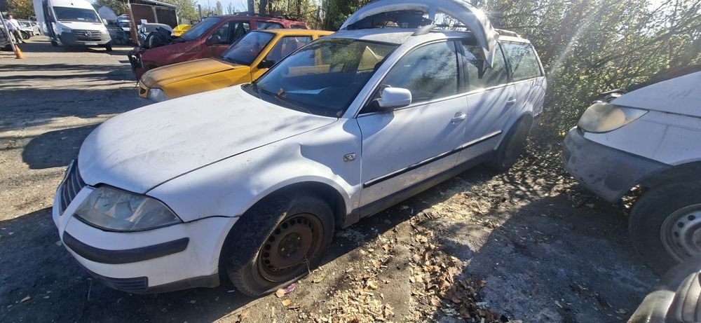 Dezmembrez Volkswagen Passat B55 1.9 D 2002
