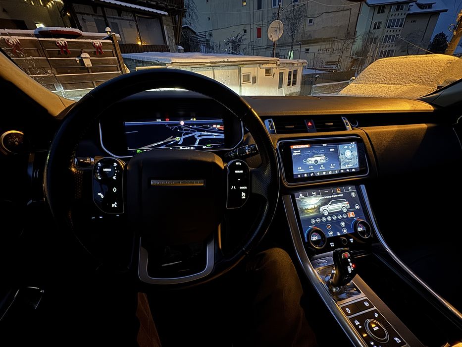 Range Rover Sport P400e plug-in 404cp