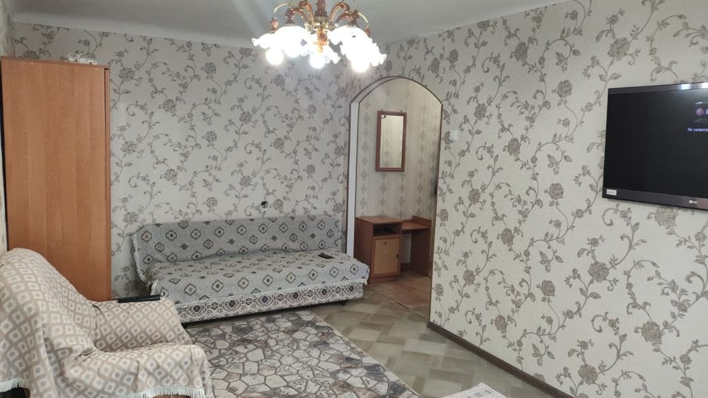 Сдам 1комн помесячно