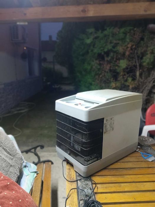 Компресорен хладилник на 12/24V