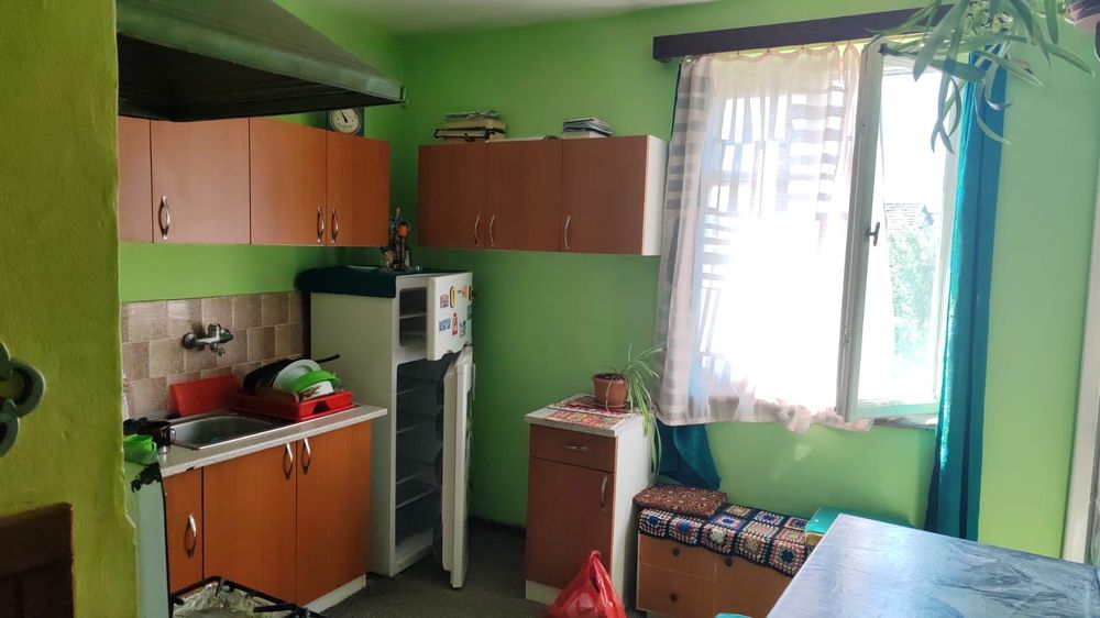 Apartament cu 3 camere