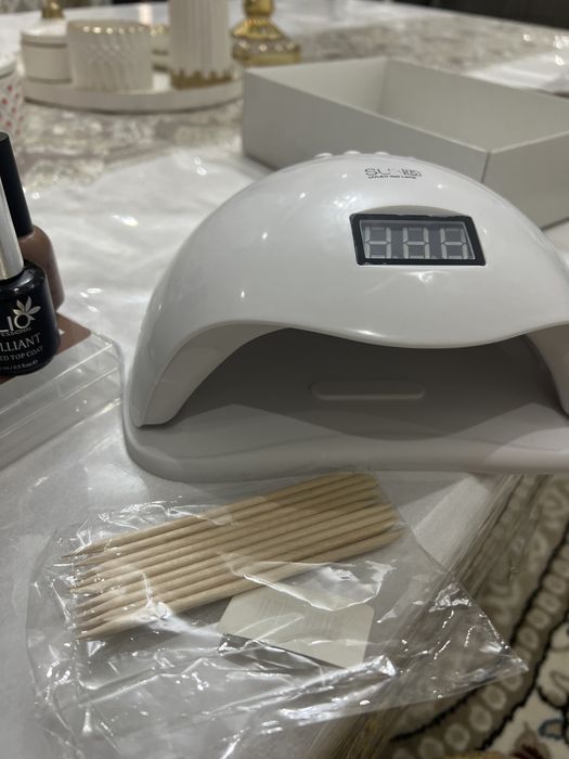 Manikyur uchun kerekli anjomlar