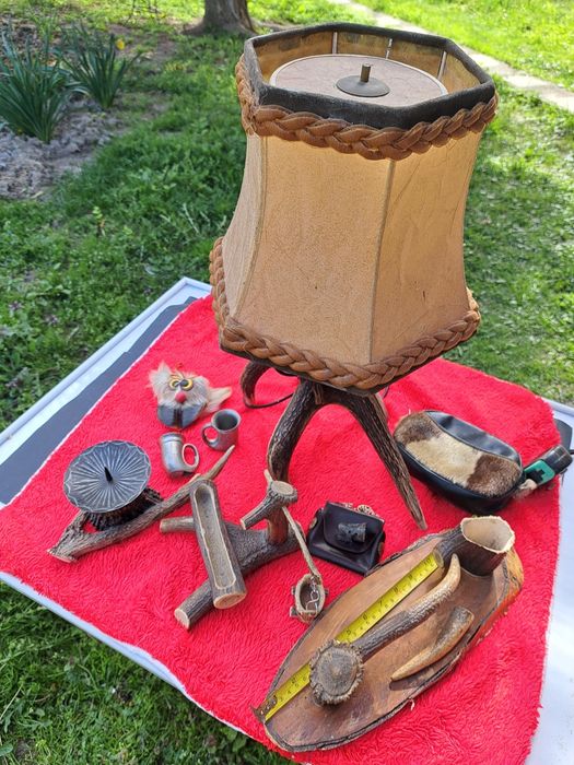 Veioza lumina calda.