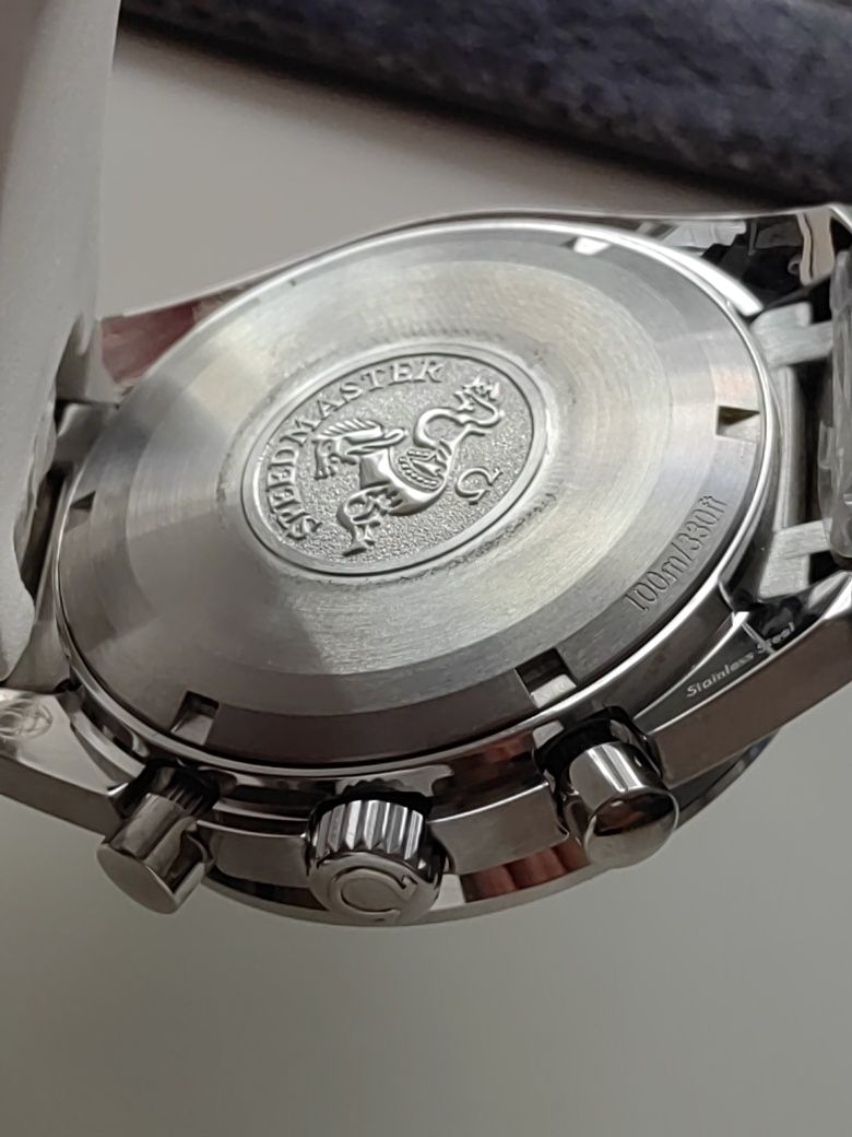 Автоматичен часовник Omega Speedmaster Flight Master
