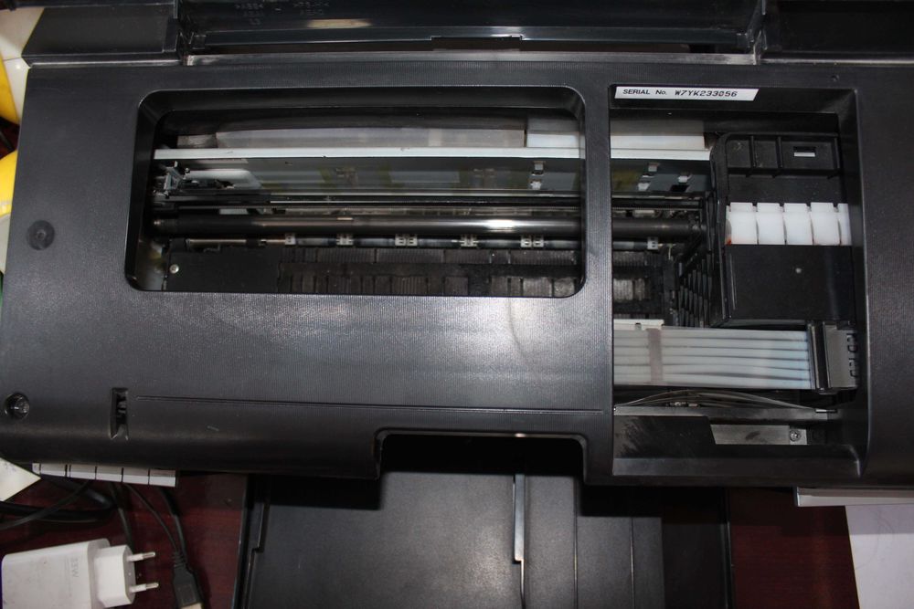 Epson L805 zo'r sotiladi