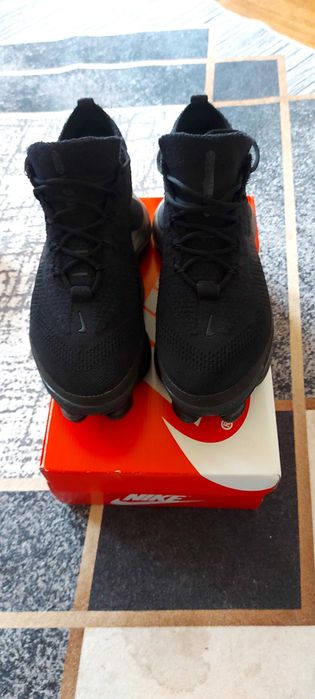 Маратонки на топ цена оригинал 46 номер