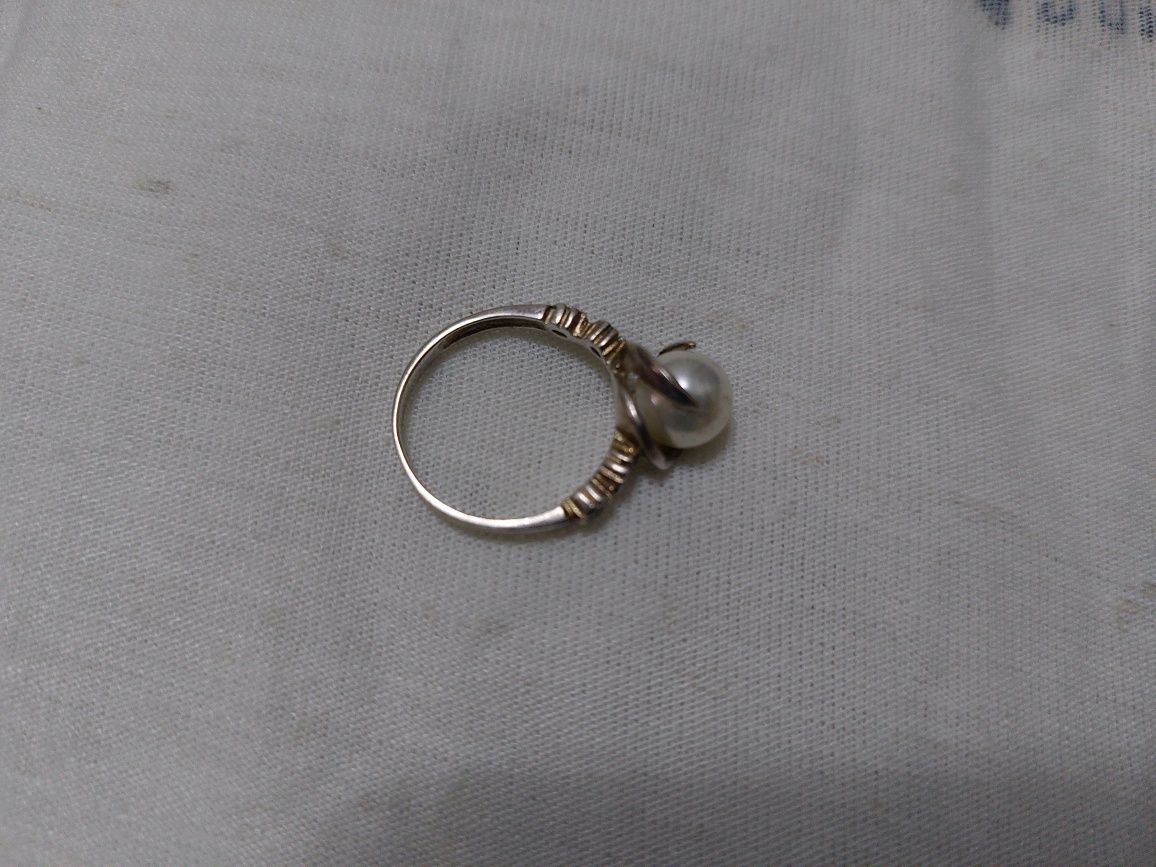 Кольцо серебрянное с жемчугом