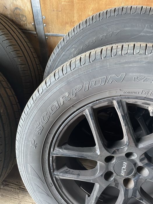 Джанти с Гуми  Pirelli Scorpion 235/65/17.