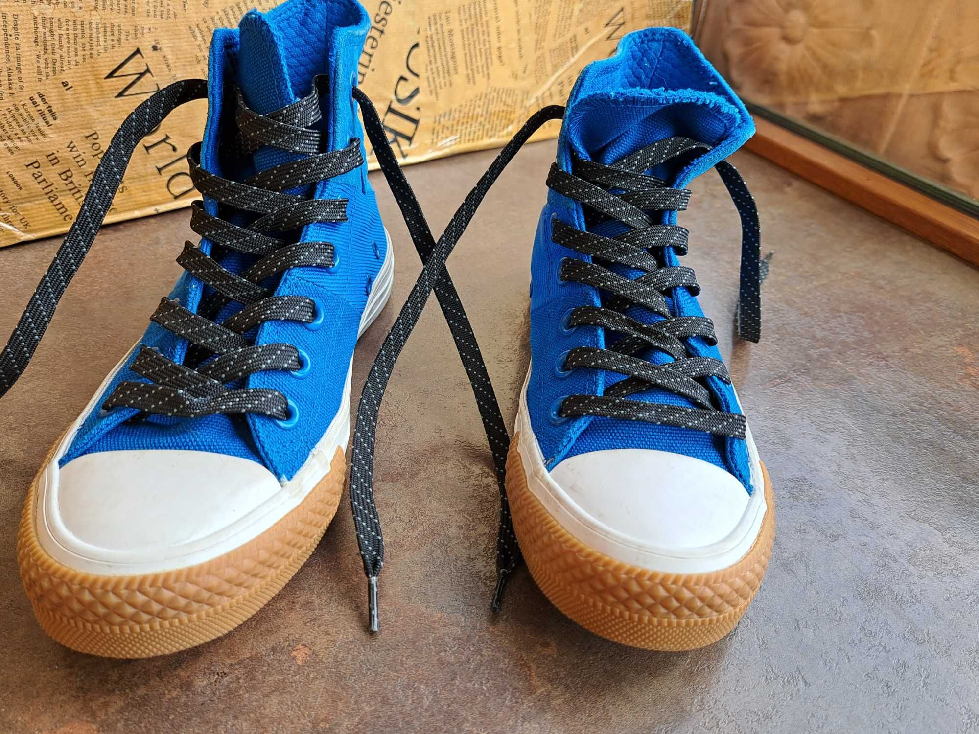 детски кецове,гуменки,спортни обувки,маратонки,Converse,ном35,за момче