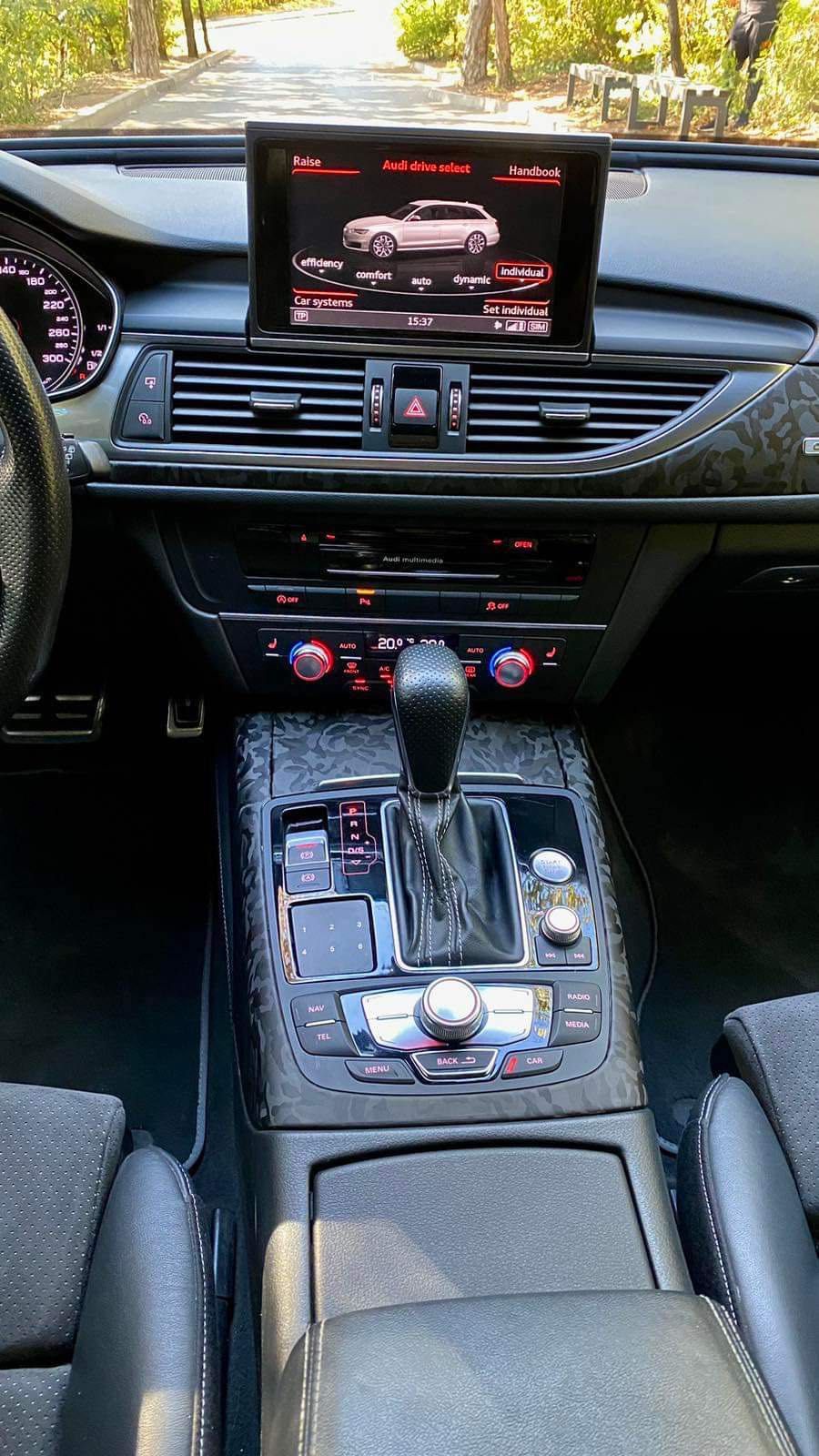 Audi A6 Avant Matrix