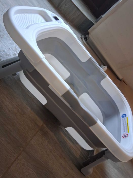 Cadita baie pentru bebelusi