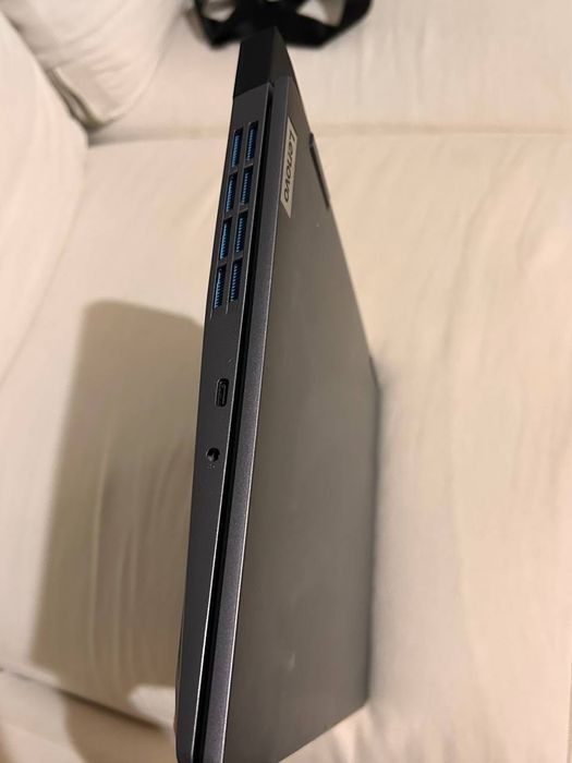 Lenovo Legion (i5-12450H / RTX 4050 / 16 GB RAM / 512 GB SSD)