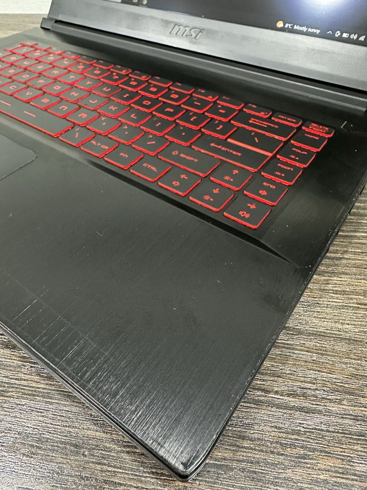 мощный i5 ноутбук MSI GF63 Thin для игр и графических программ