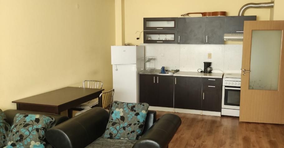 Дава се под наем Двустаен апартамент в Пловдив, Христо Смирненски - 60 кв.м за 350 € - Снимка #1