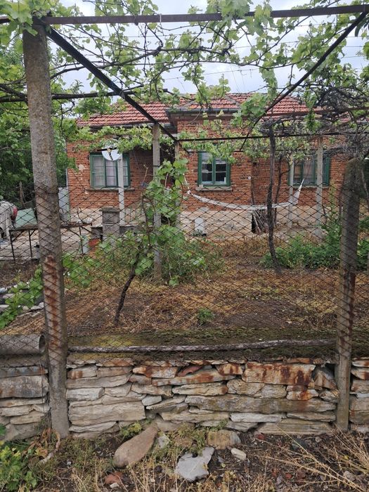 Продава се Къща в с. Малко Дряново, Област Стара Загора - 56 кв.м за 200 €/кв.м - Снимка #2