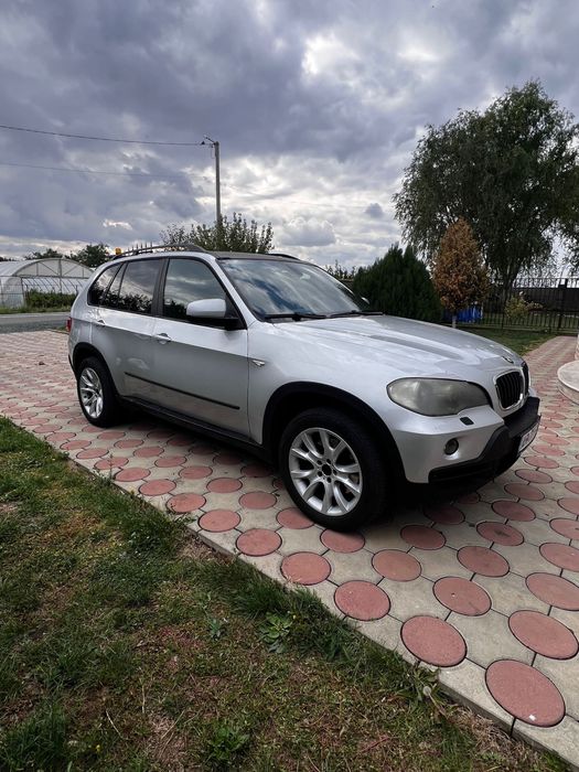 Bmw  X5 E70 Nu fac schimb