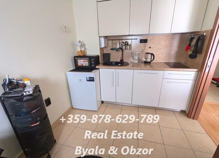 Продава се Двустаен апартамент в Бяла - 45 кв.м за 1223 €/кв.м - Снимка #2