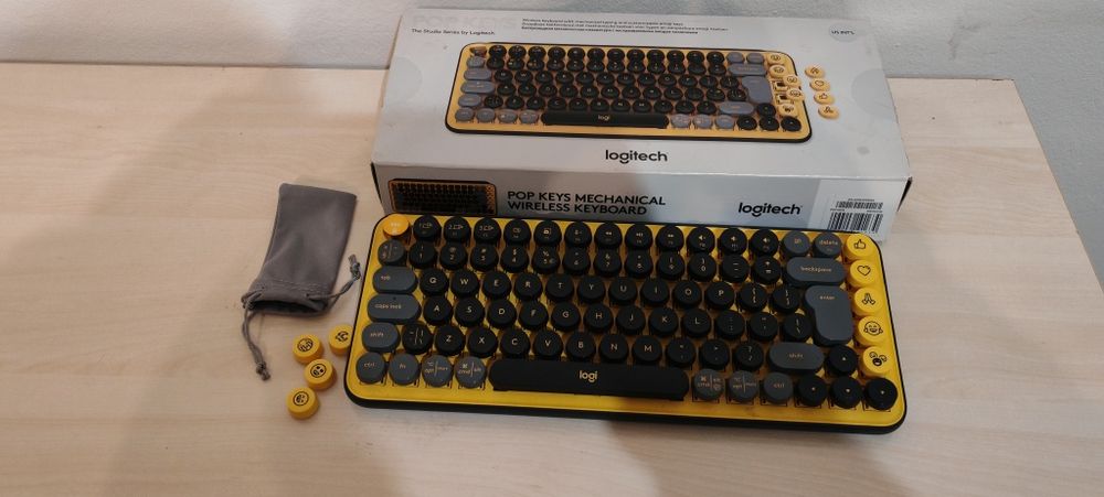 Tastatură mecanică Logitech Pop Keys Blast ,Brown switch,Galben/Negru