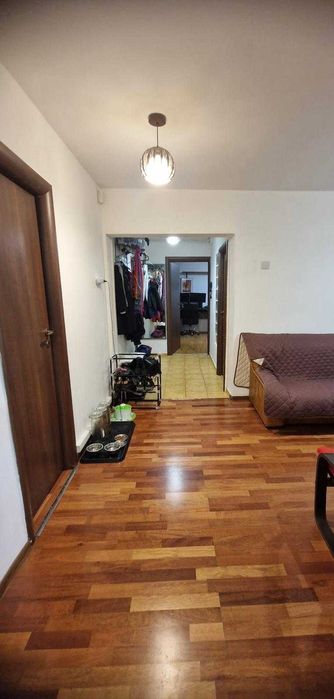 Apartament 3 camere in zona Lacul Tei langa parc ideal pentru familie
