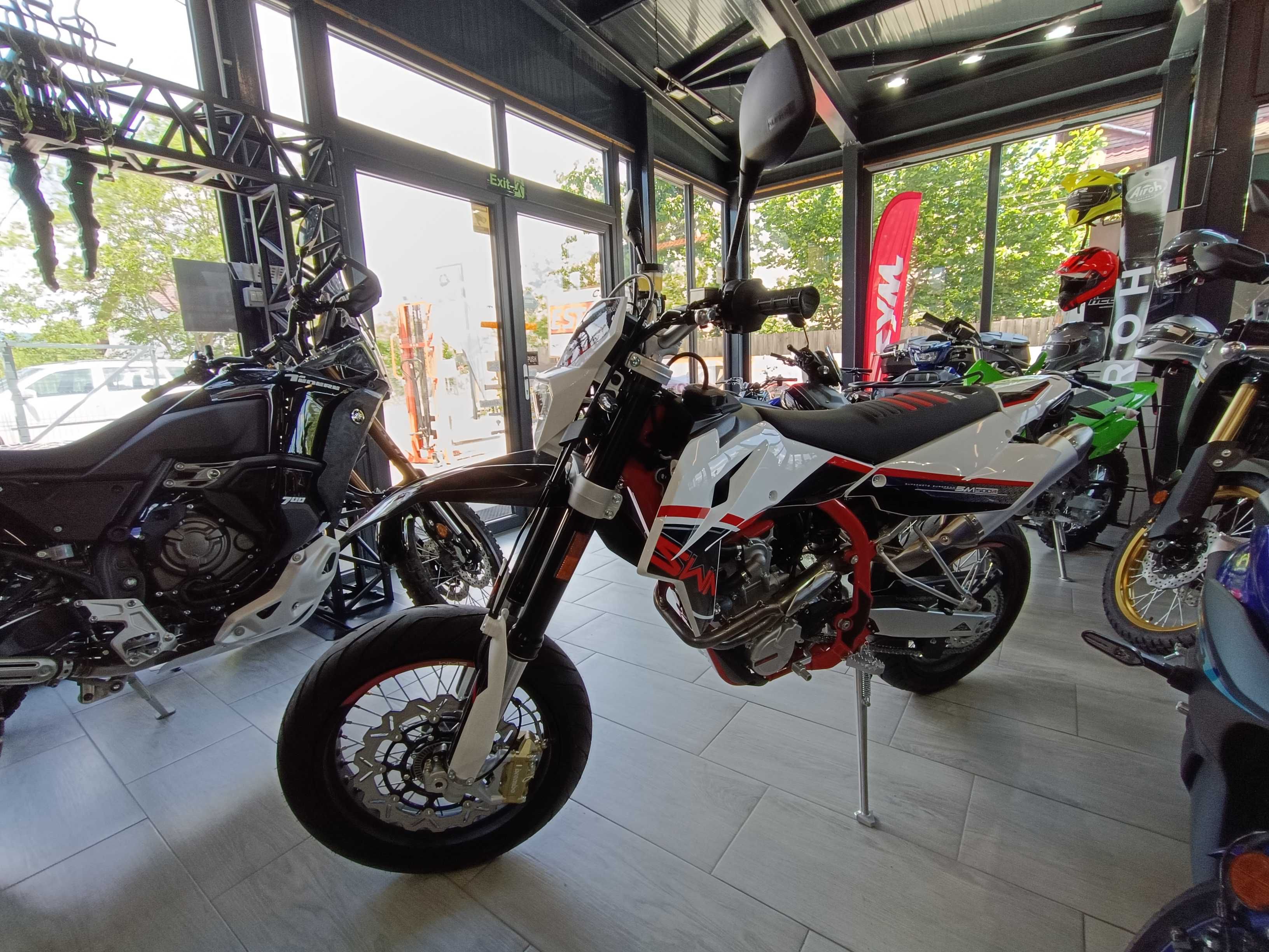 SWM SM 500 VAtm Edition Supermoto ABS -noua -livrare EST BIKE Campina