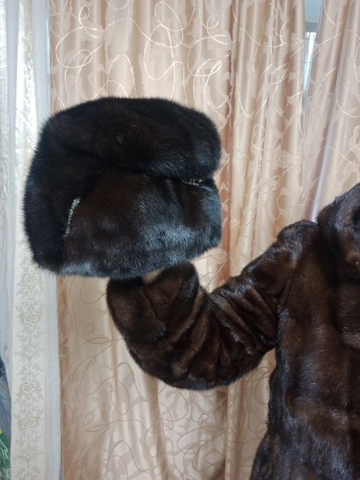 Продам норковую шапку