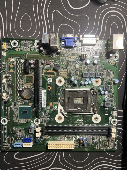 Материнская плата 1151