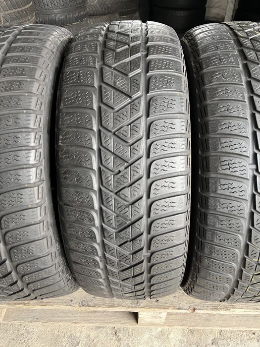 4 anvelope de iarna 215/60/16 pirelli!