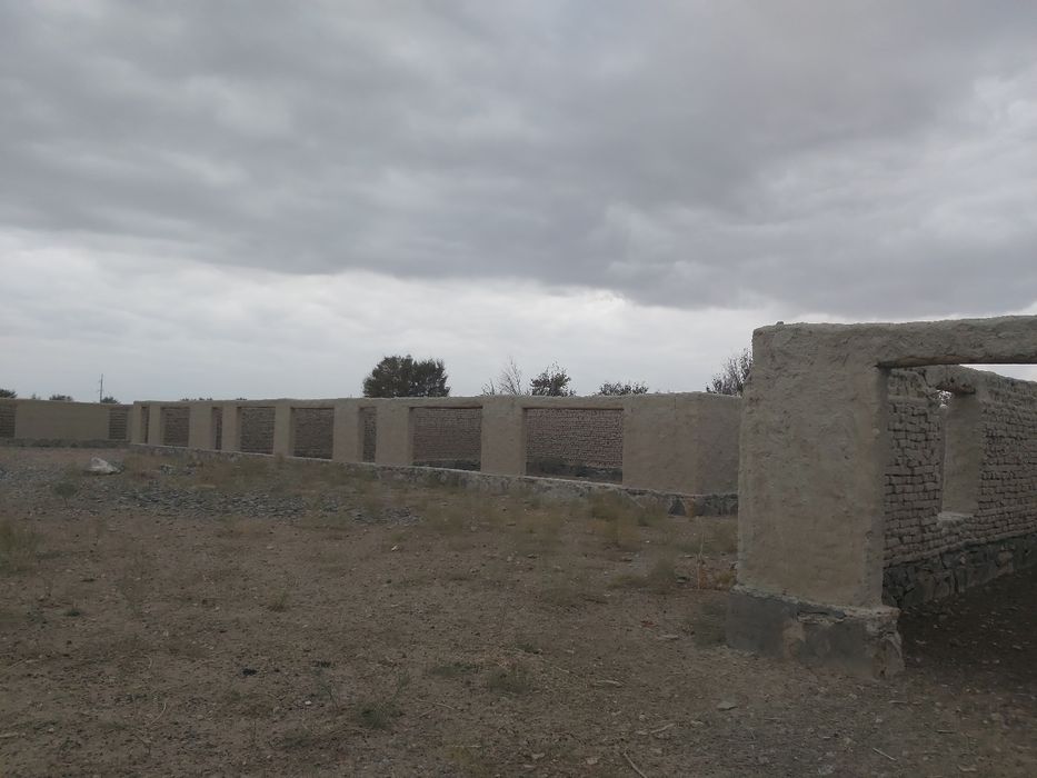 Noturar joy sotiladi