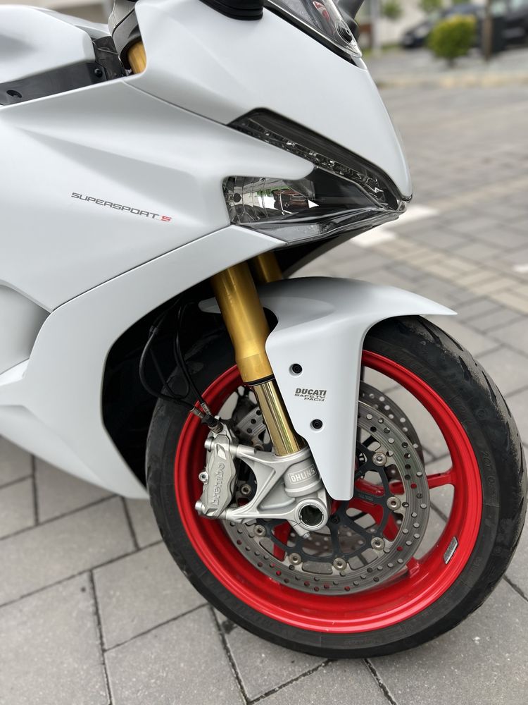 Ducati Supersport S