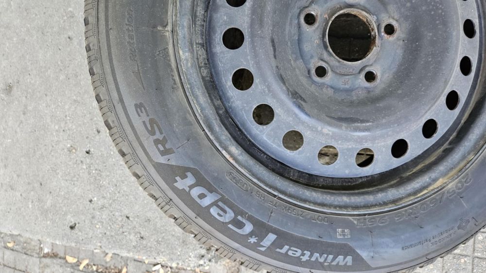 Гуми с джанти 205/60 r16