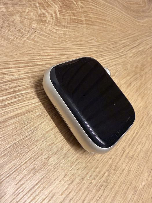 Apple Watch seria 7 45mm