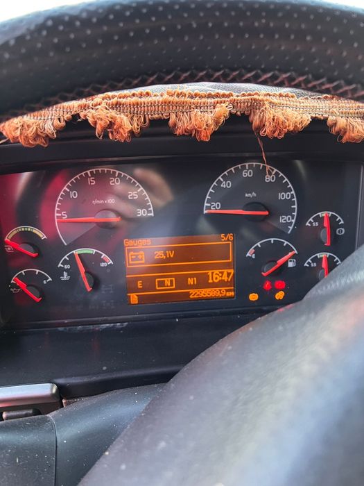 VOLVO FH 12 EURO 3 mega 460