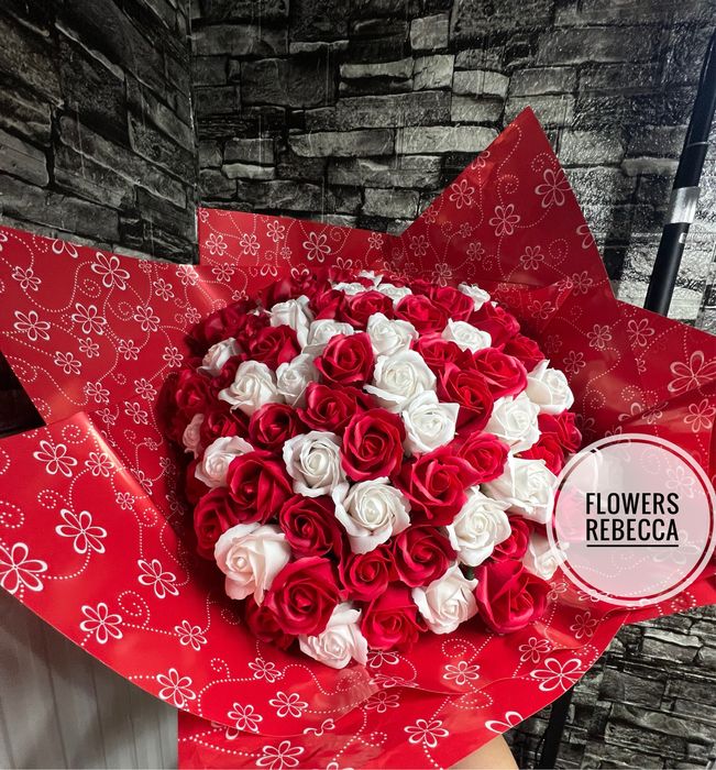 Aranjamente trandafiri de sapun