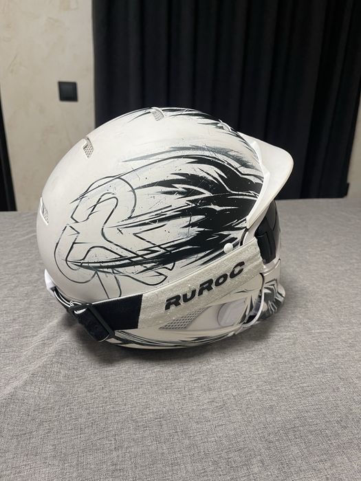 Ски каска Ruroc + очила