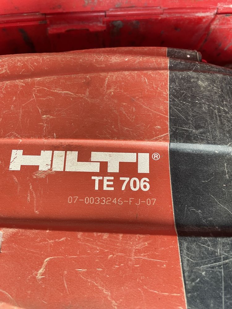 Къртач Hilti