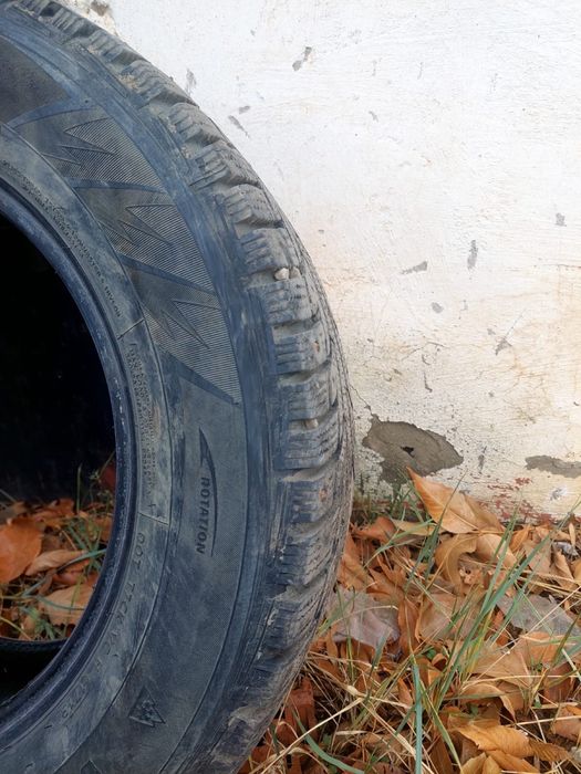 Продам резину 205/65/R15