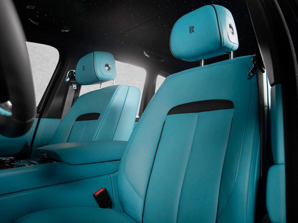 Rolls-Royce Cullinan Black Badge 4 Seat