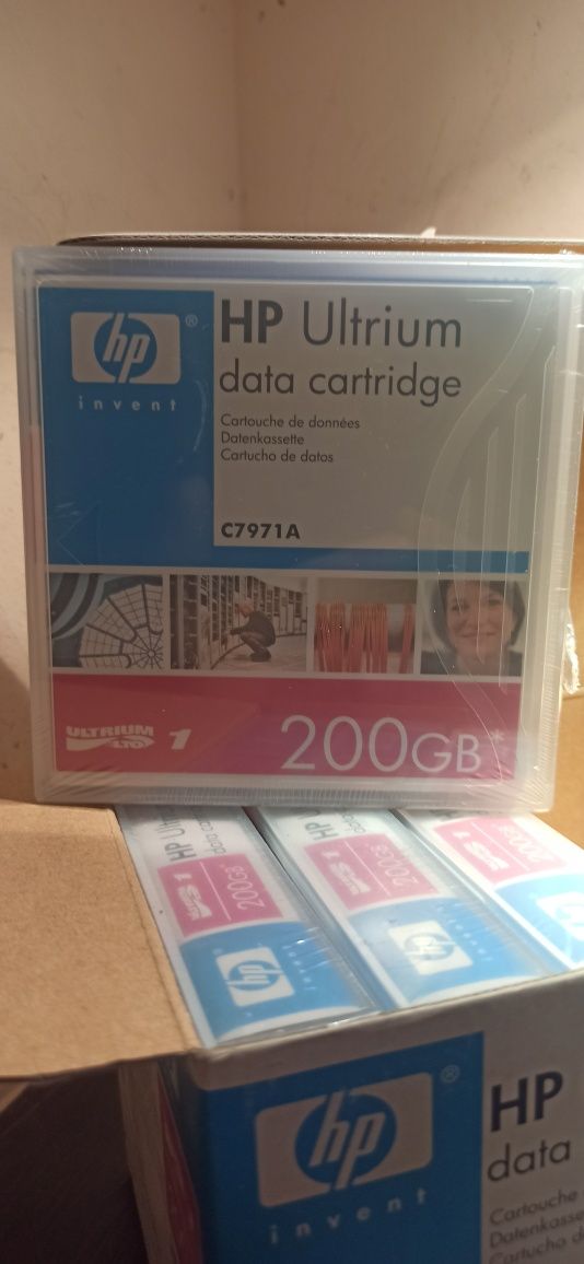 HP Ultrium Data Cartridge ( C7971A )