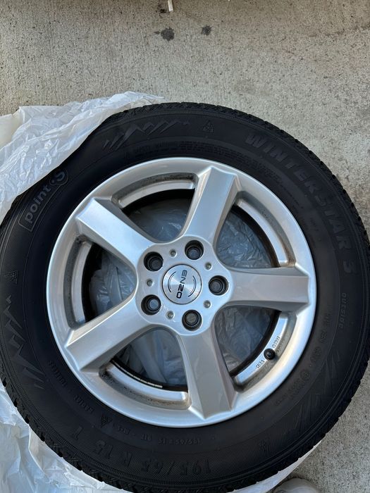 Продавам гуми с джанти 15-ки