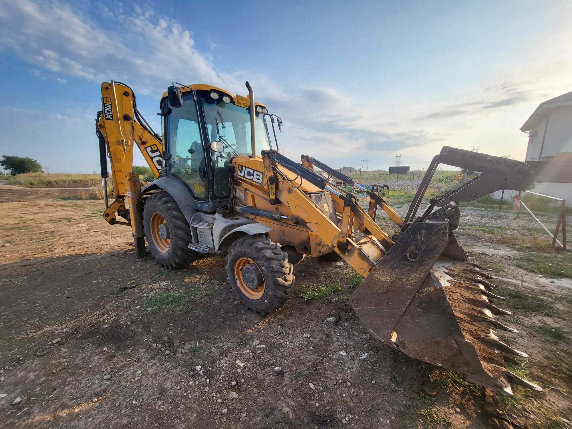 Buldoexcavator JCB 3CX