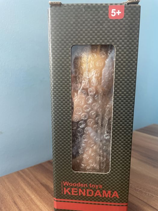 De vânzare kendama aproape nouă