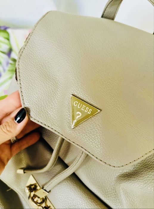 Rucsac elegant Guess