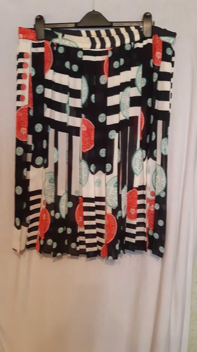 Fusta de matase plisata