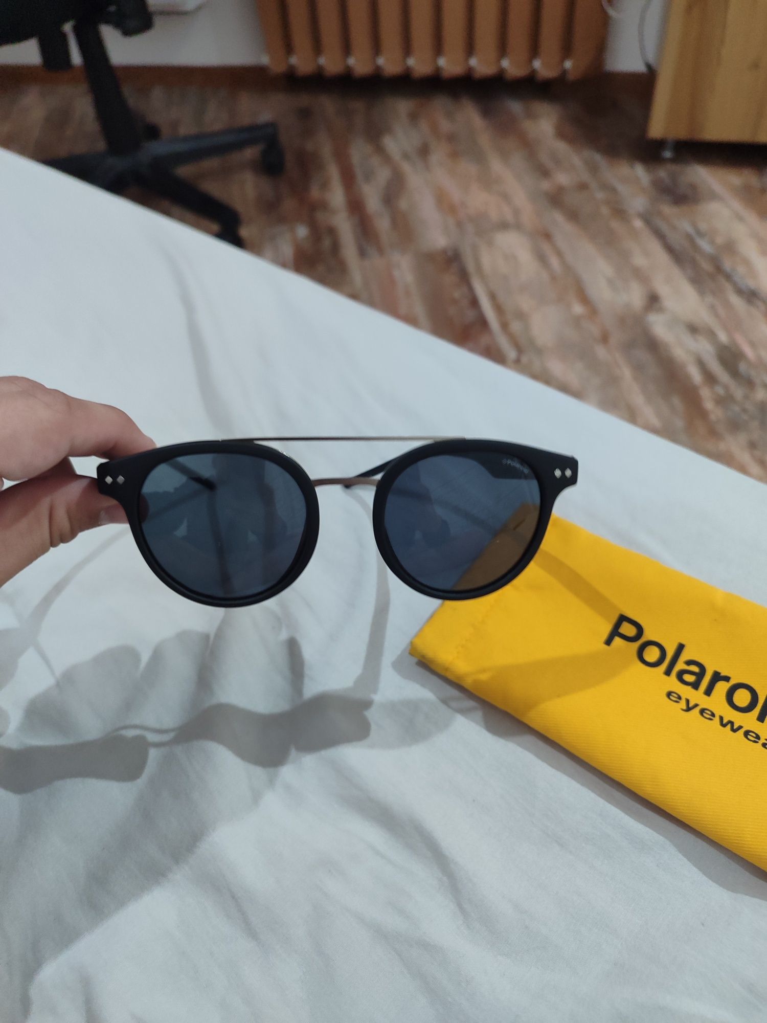 Продавам очила polaroid